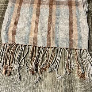 Italian cashmere hand woven